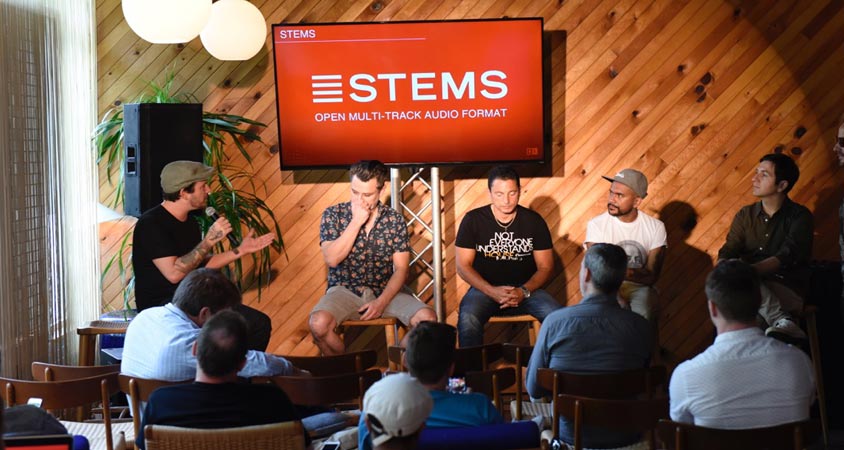 Presentación del formato Stems y sus creadores en el WMC 2015.  